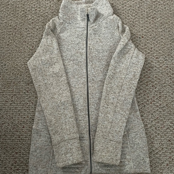 zip up - Picture 3 of 3